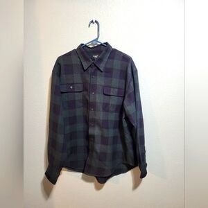 Haggar - Long sleeve button-down shirt